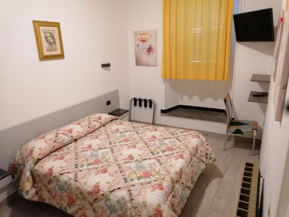 Hotel Centrale Cascia Kültér fotó