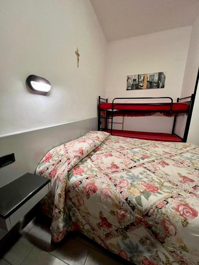 Hotel Centrale Cascia Kültér fotó