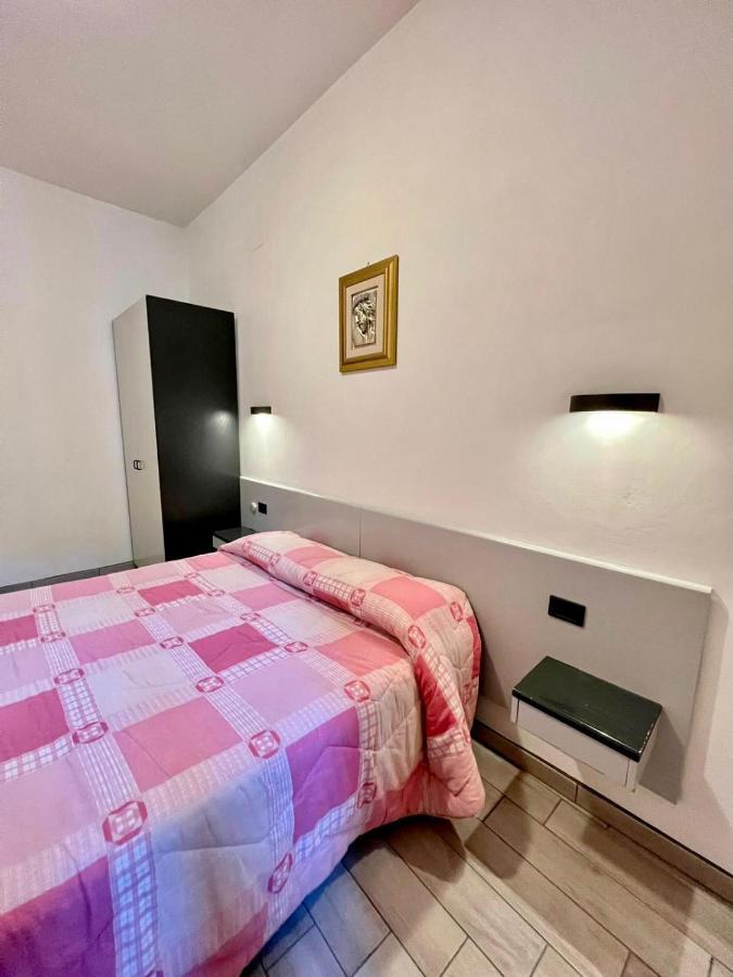 Hotel Centrale Cascia Kültér fotó